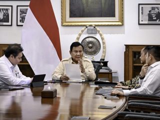Panggil Menko Airlangga, Presiden Prabowo Bahas Perkembangan Ekonomi Nasional