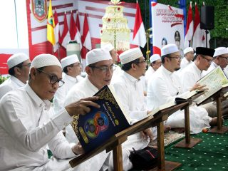 Gubernur Kalsel Bersama Forkopimda Dan SKPD Khataman Al-Qur’an
